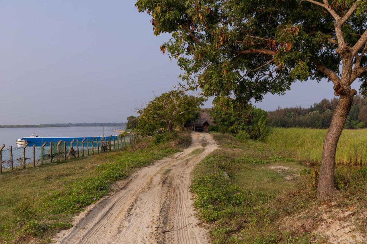 The Alampara Resort - Luxury Boutique Glamping & Water Sports Cheyūr المظهر الخارجي الصورة