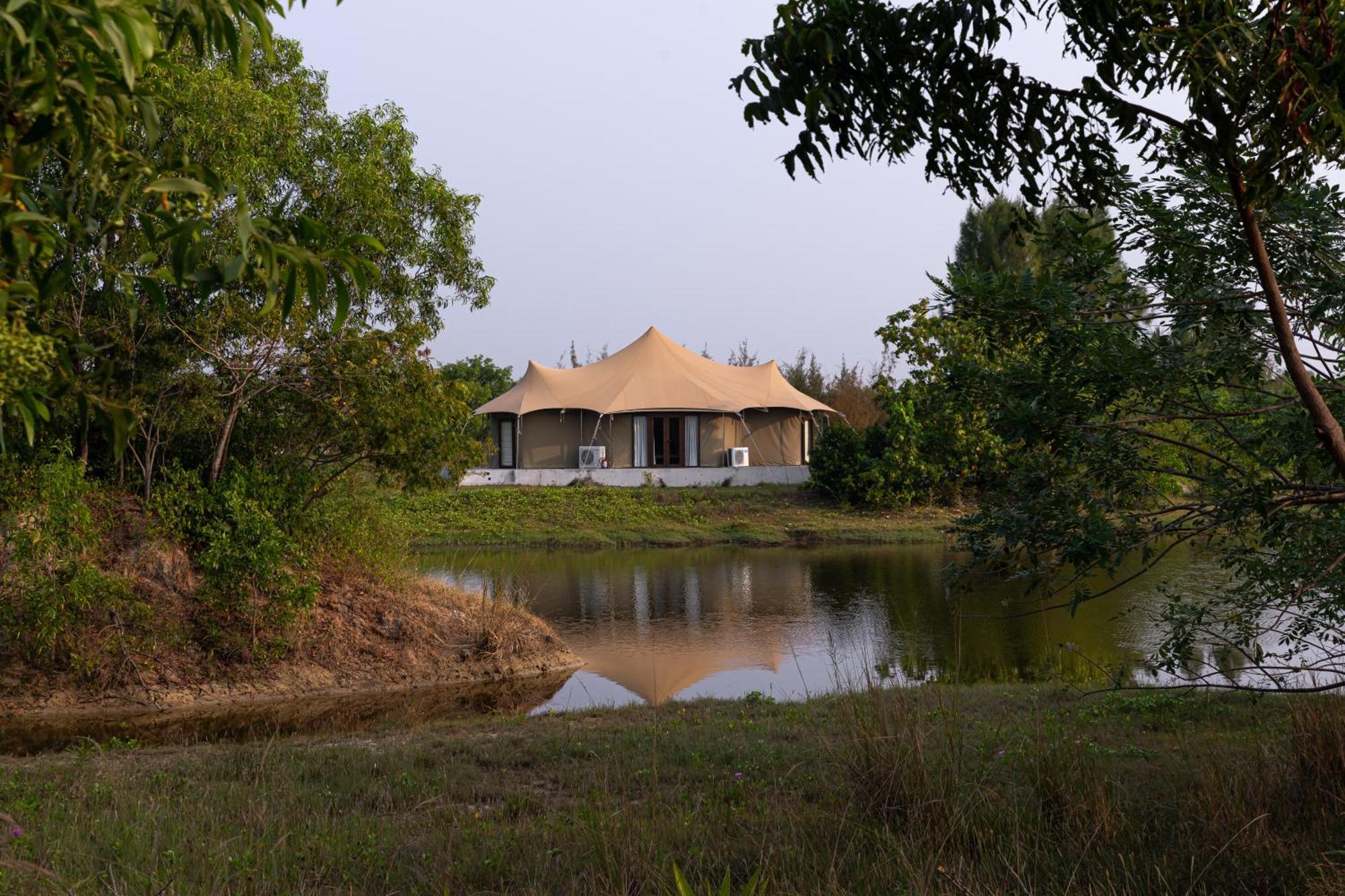 The Alampara Resort - Luxury Boutique Glamping & Water Sports Cheyūr المظهر الخارجي الصورة